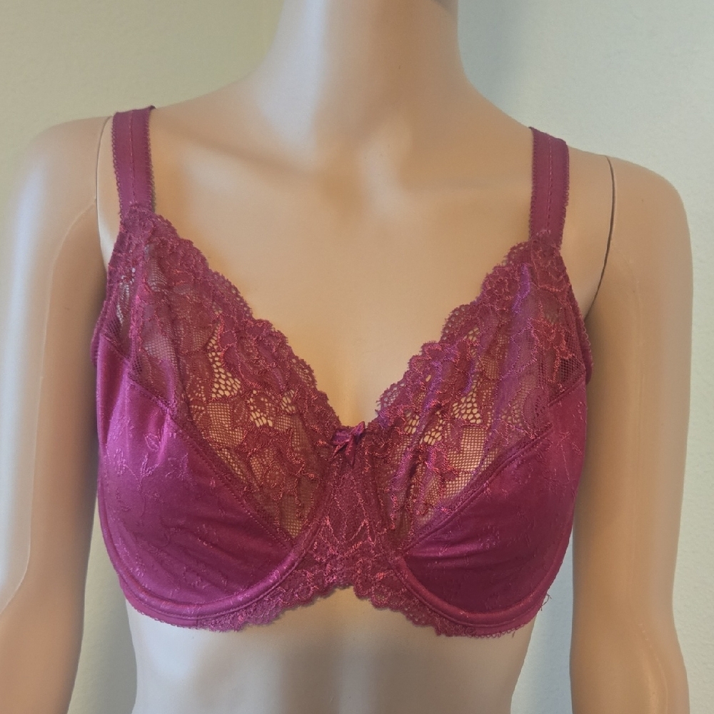 NWT-Delimira, Elegant Cranberry Lace Underwire Bra